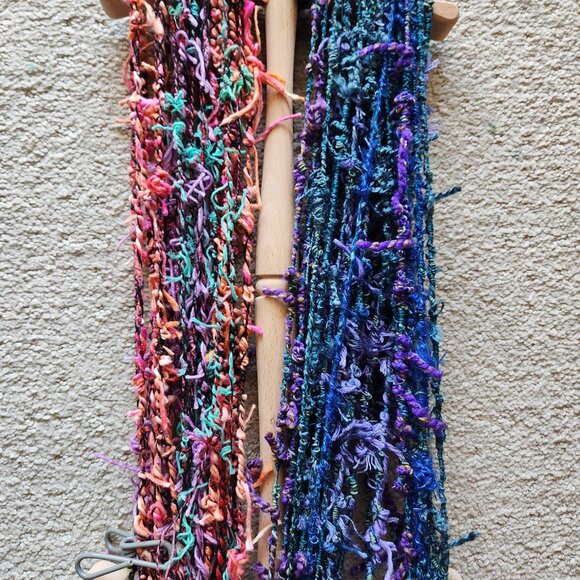 Hand spun Art Yarn - Picture 4 of 6